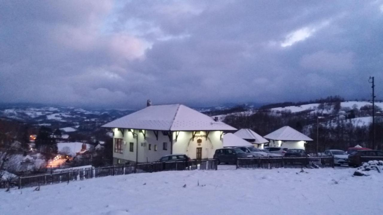 Bed and Breakfast Etno Selo Lelic Valjevo Exterior foto