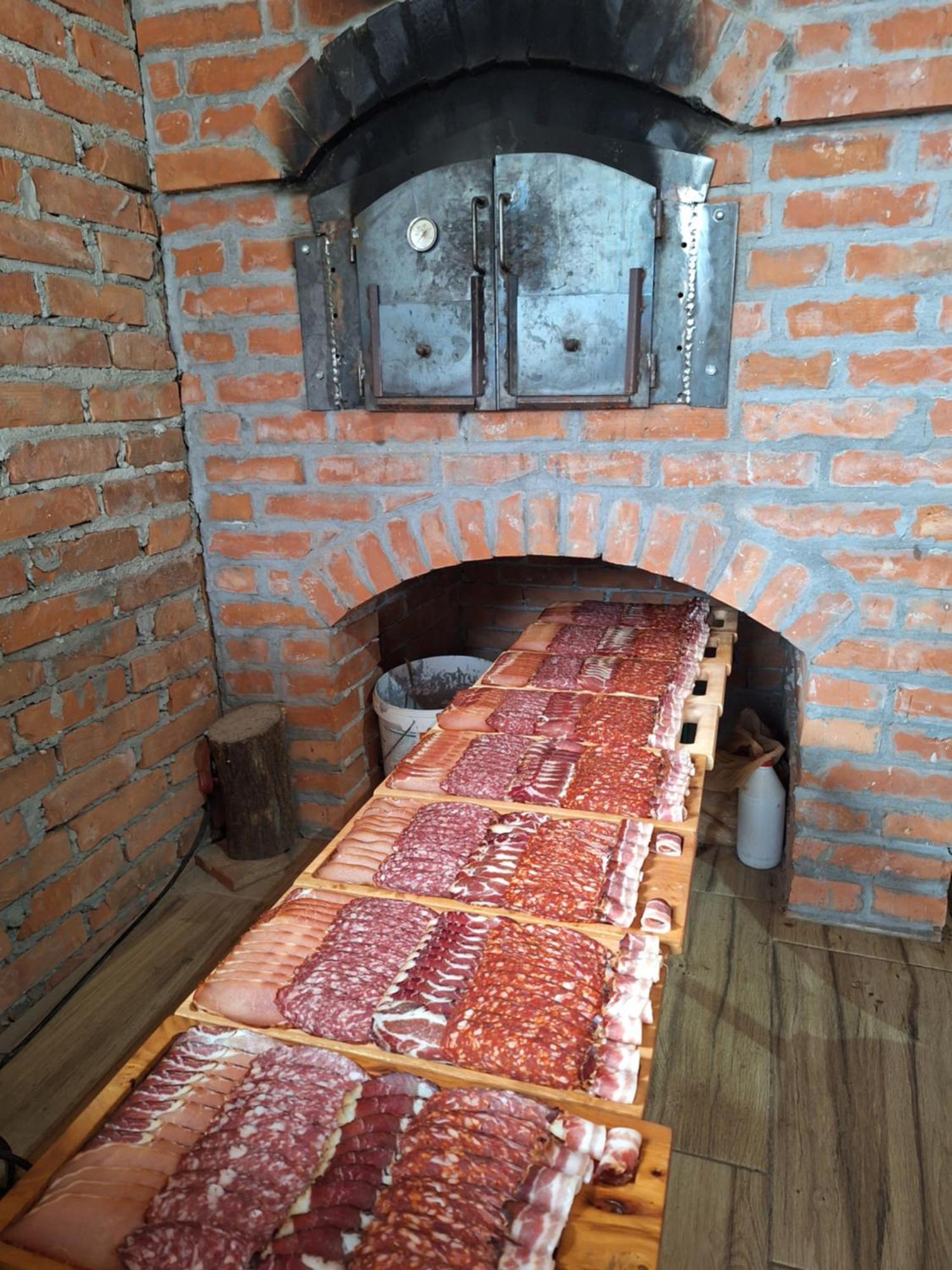 Bed and Breakfast Etno Selo Lelic Valjevo Exterior foto